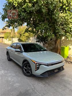 Kia K4